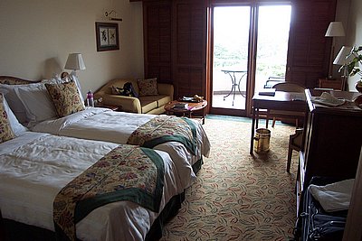Oberoi room 1