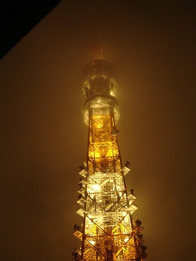Tokyo Tower in the fog
